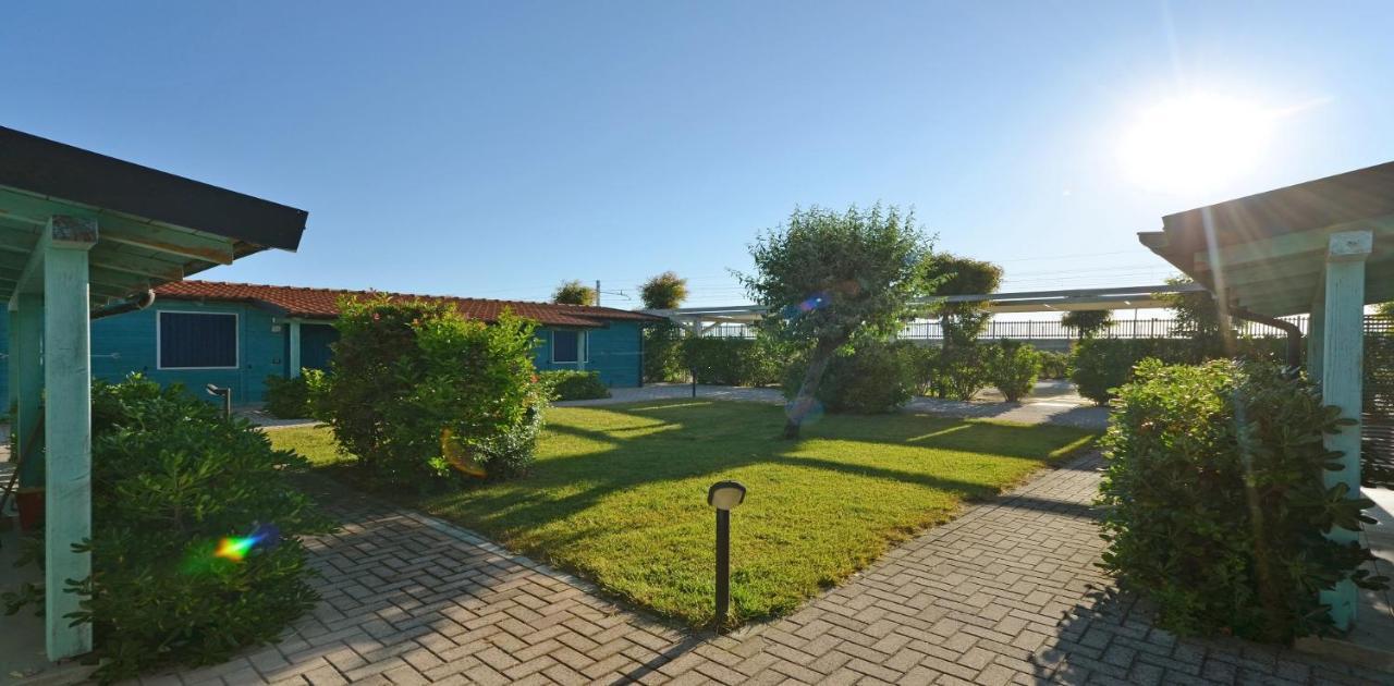 Natural Village Resort Porto Potenza Picena Exterior foto