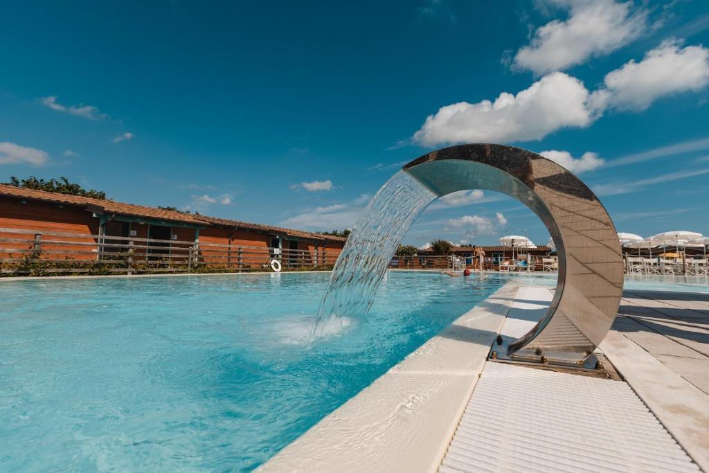 Natural Village Resort Porto Potenza Picena Exterior foto